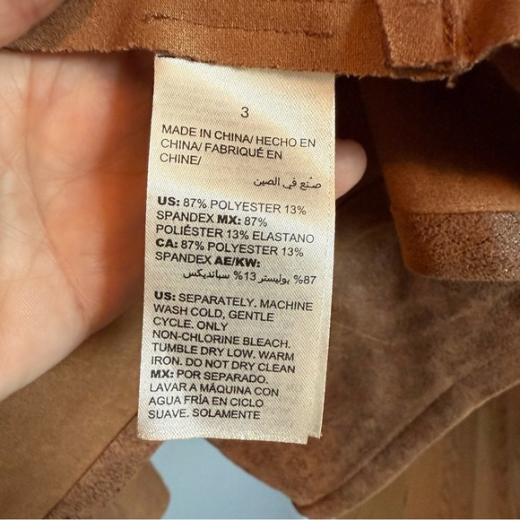 Chico's Faux Suede Jacket Size 3 PTP 26" Washable & Braided Sleeve, Full Zip - Picture 6 of 6